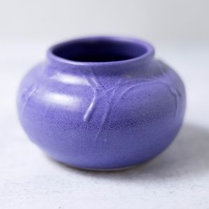Purple pottery planter vase signed Cyndi Art Deco style